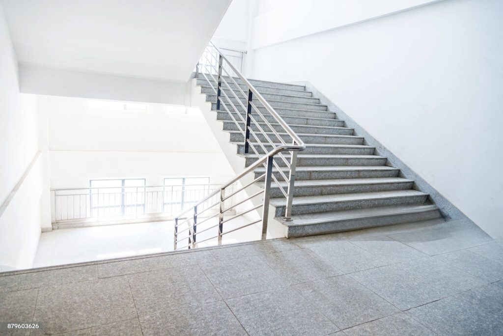 Escaleras del colegio